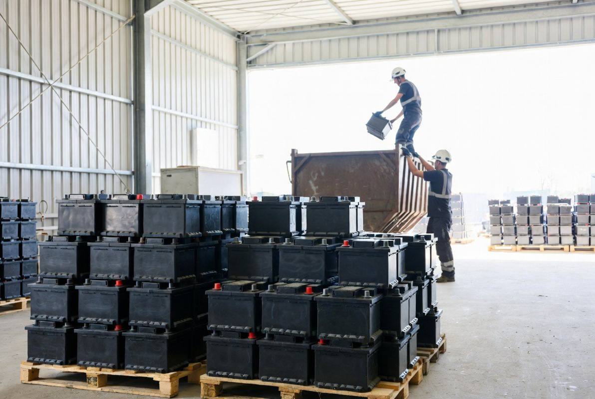 Как правильно — отработанный аккумулятор или отработавший аккумулятор?